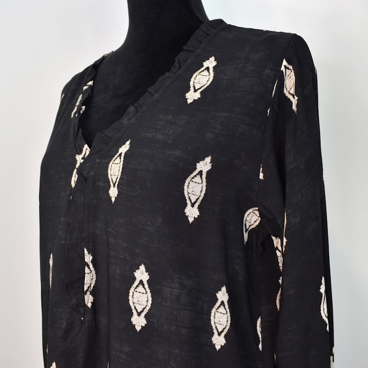 Blus Mayra Mönstrad SVART - Marta du Chateau