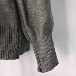 Finstickad tröja med knyt KAKI