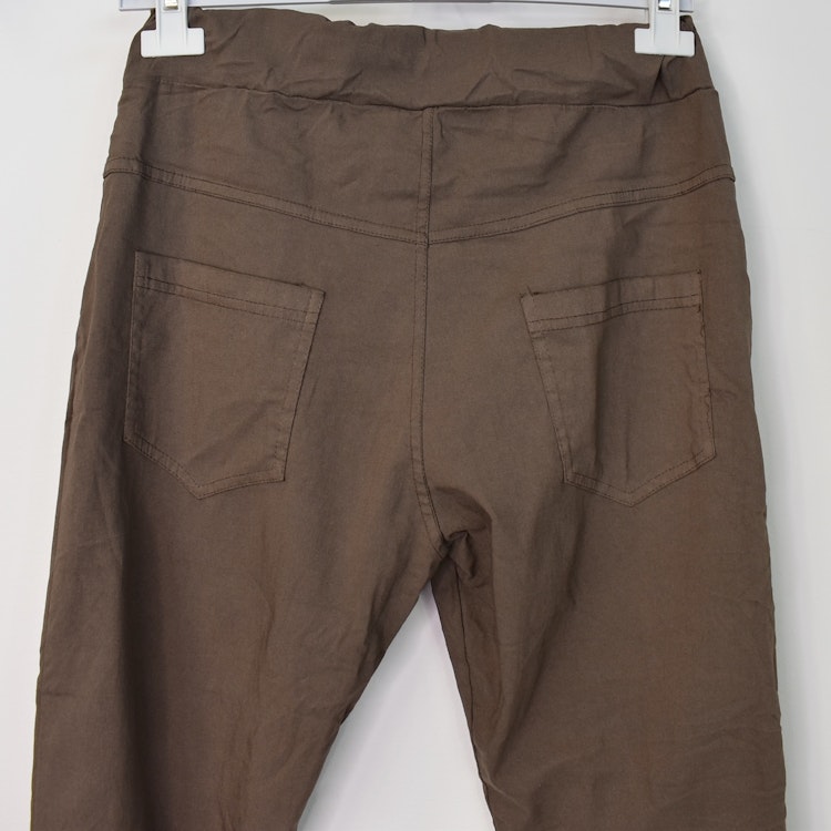 Stretchig Byxa MÖRK TAUPE