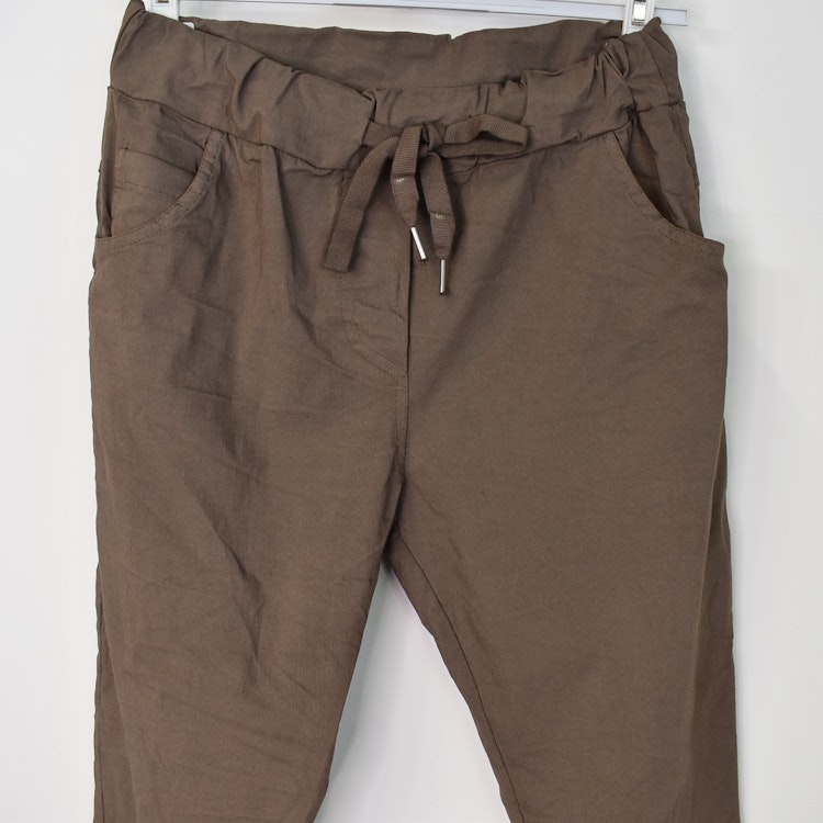 Stretchig Byxa MÖRK TAUPE