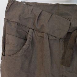 Stretchig Byxa MÖRK TAUPE