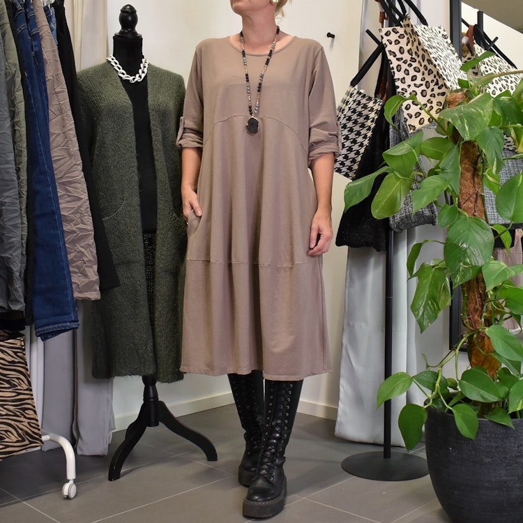 Halsband Nora SVART - The Moshi