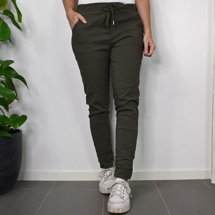 Stretchig Byxa MÖRK KAKI