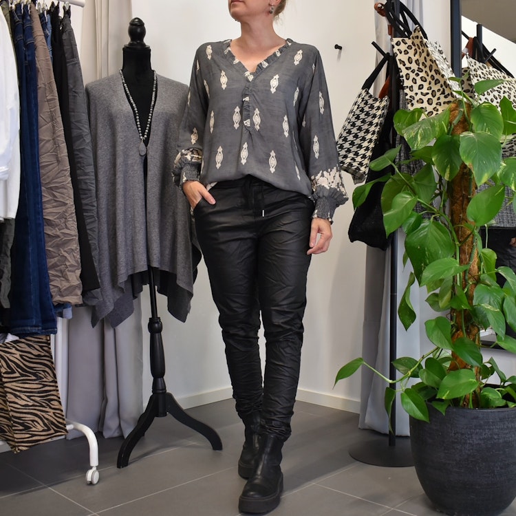 Blus Mayra Mönstrad GRÅ - Marta du Chateau