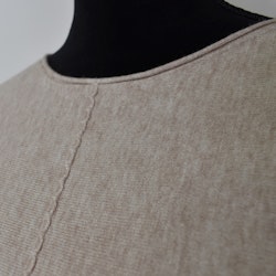 Stickad Tröja Isa BEIGE - Mix By Heart