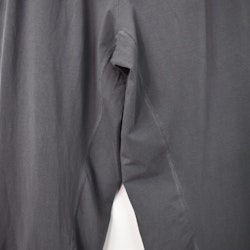 SECOND HAND Yogabyxa ECO Santosha GRÅ Storlek S - Santa Ni