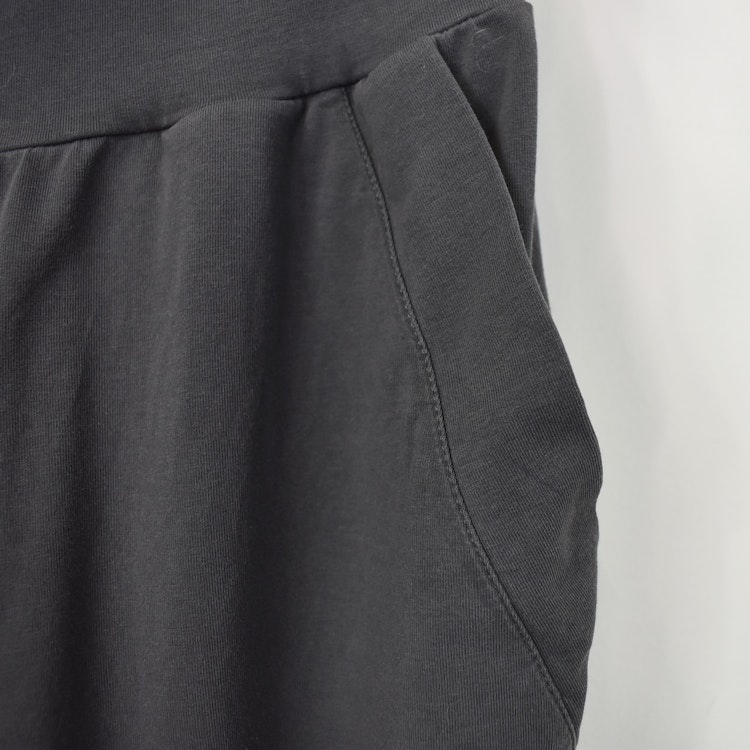 SECOND HAND Yogabyxa ECO Santosha GRÅ Storlek S - Santa Ni