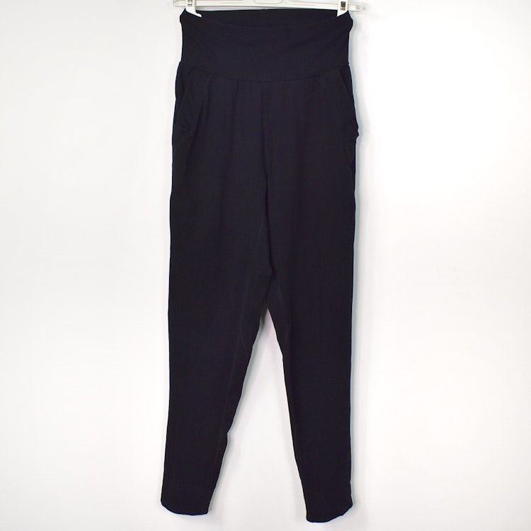 SECOND HAND Yogabyxa ECO Santosha SVART Storlek S - Santa Ni