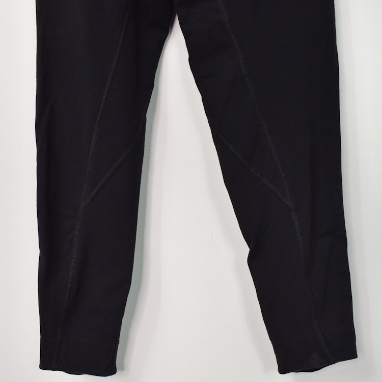SECOND HAND Yogabyxa ECO Santosha SVART Storlek S - Santa Ni