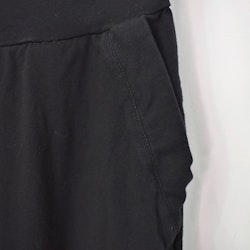 SECOND HAND Yogabyxa ECO Santosha SVART Storlek S - Santa Ni