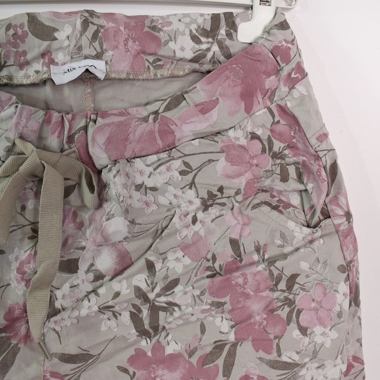 Stretchig Byxa Signe Blommig ROSA - Mix By Heart