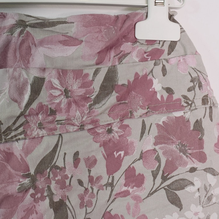 Stretchig Byxa Signe Blommig ROSA - Mix By Heart