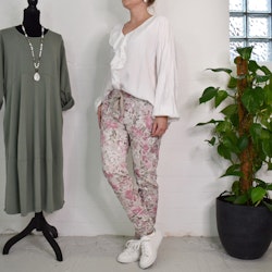 Stretchig Byxa Signe Blommig ROSA - Mix By Heart