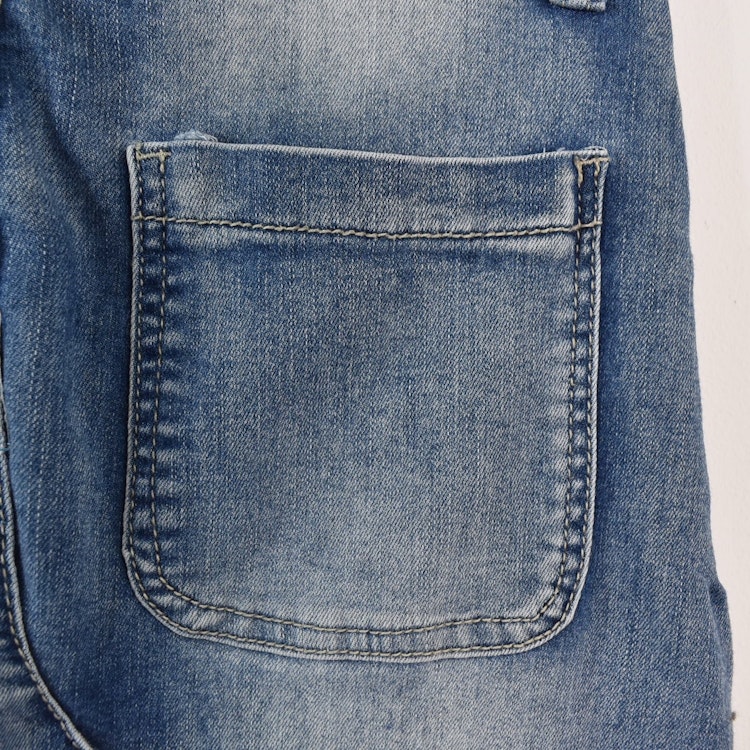 SECOND HAND Baggy Jeans BLÅ Storlek 34 - Place du Jour