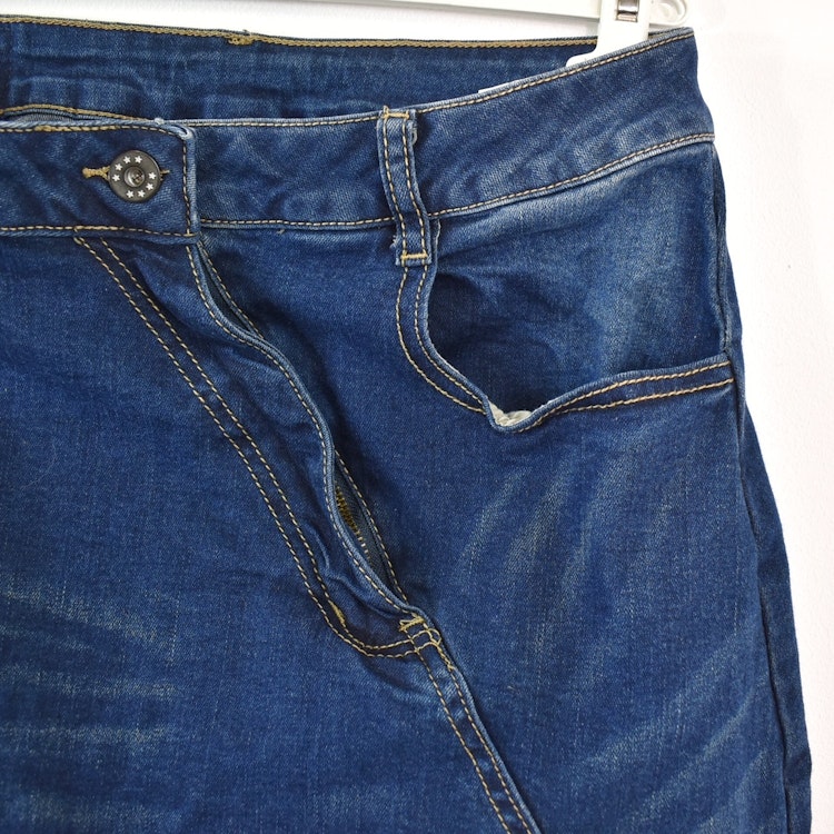SECOND HAND Baggy Jeans MÖRK BLÅ Storlek S