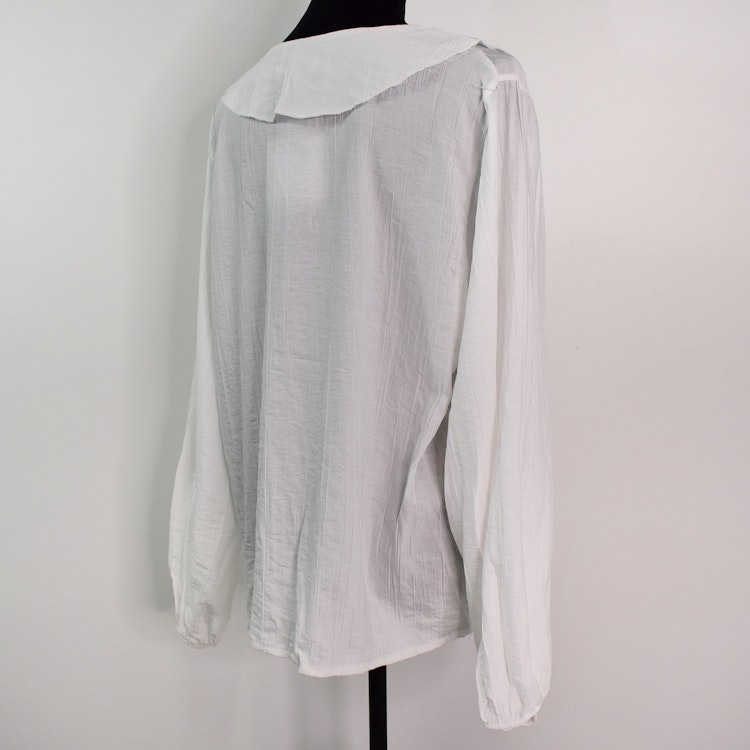 Blus Ribecka VIT - Mix By Heart