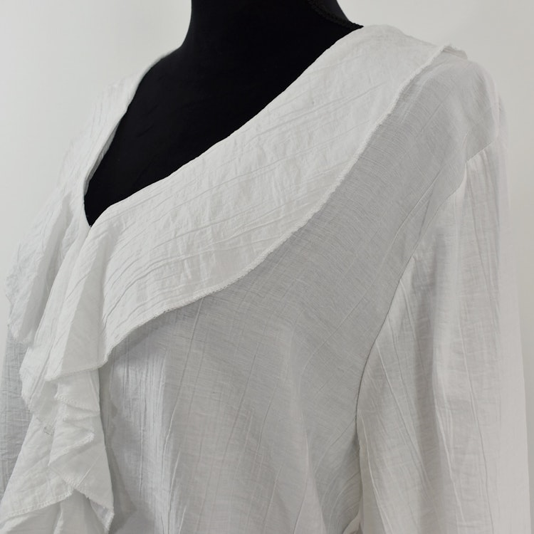 Blus Ribecka VIT - Mix By Heart