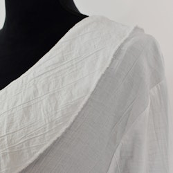 Blus Ribecka VIT - Mix By Heart