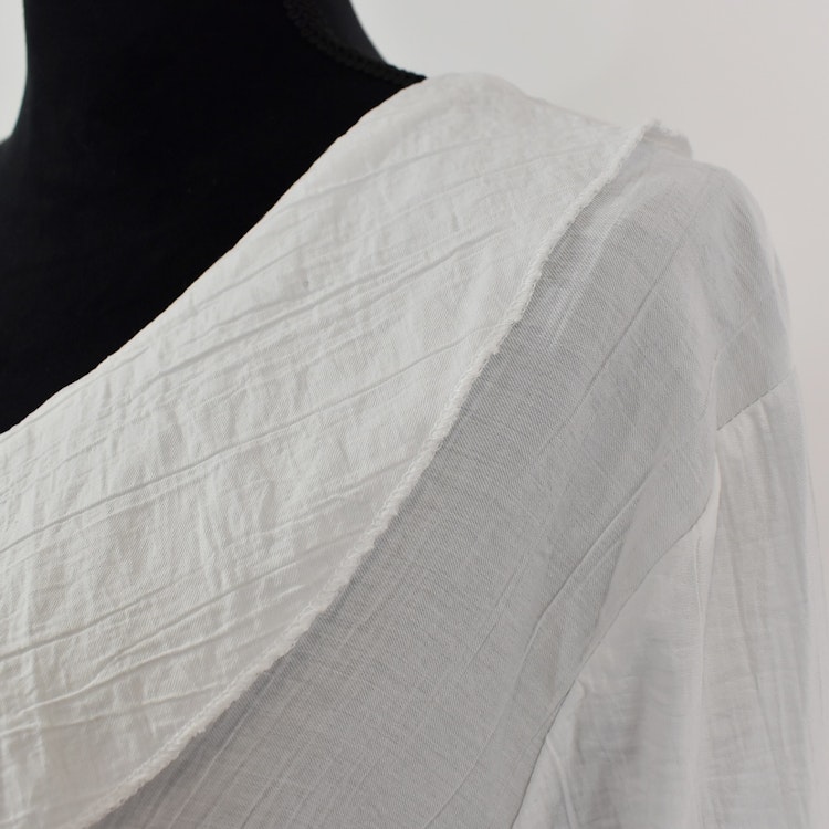 Blus Ribecka VIT - Mix By Heart