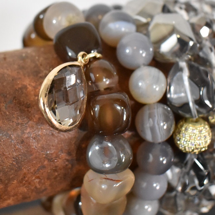 Armband Brianna GRÅ - The Moshi