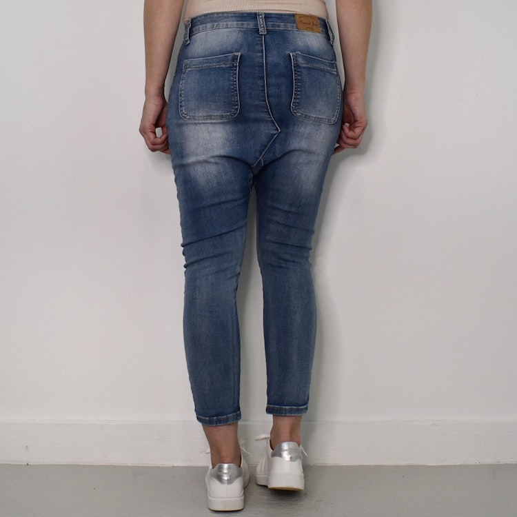 SECOND HAND Baggy Jeans BLÅ Storlek 34 - Place du Jour