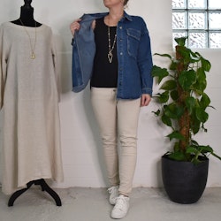 Baslinne med Spets SVART - Marta du Chateau