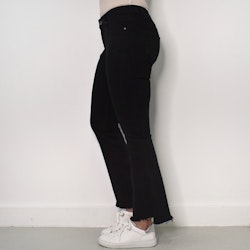 Stretchjeans Shortcut med fransar SVART - 3D Denim