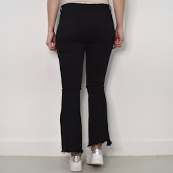 Stretchjeans Shortcut med fransar SVART - 3D Denim
