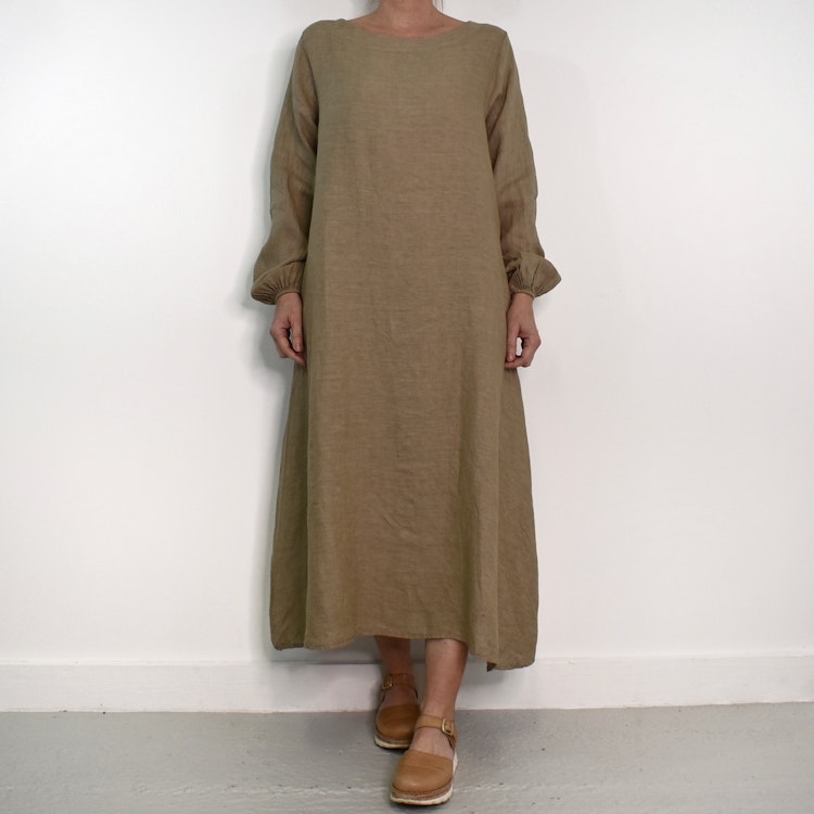Linneklänning TAUPE