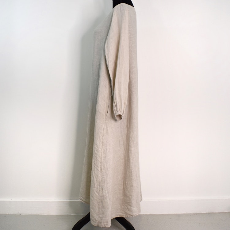 Linneklänning BEIGE