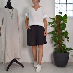 Linneshorts Lindy SVART - Mix By Heart
