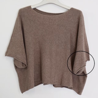 ANDRASORTERING Stickad Ponchotröja TAUPE