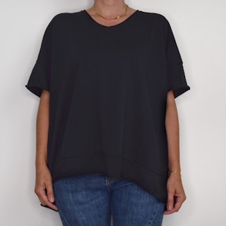 T-shirt Over Sized Janna SVART - Marta du Chateau