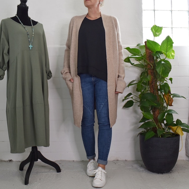 T-shirt Over Sized Janna SVART - Marta du Chateau