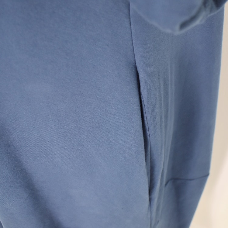 Sweatshirtklänning MÖRKBLÅ