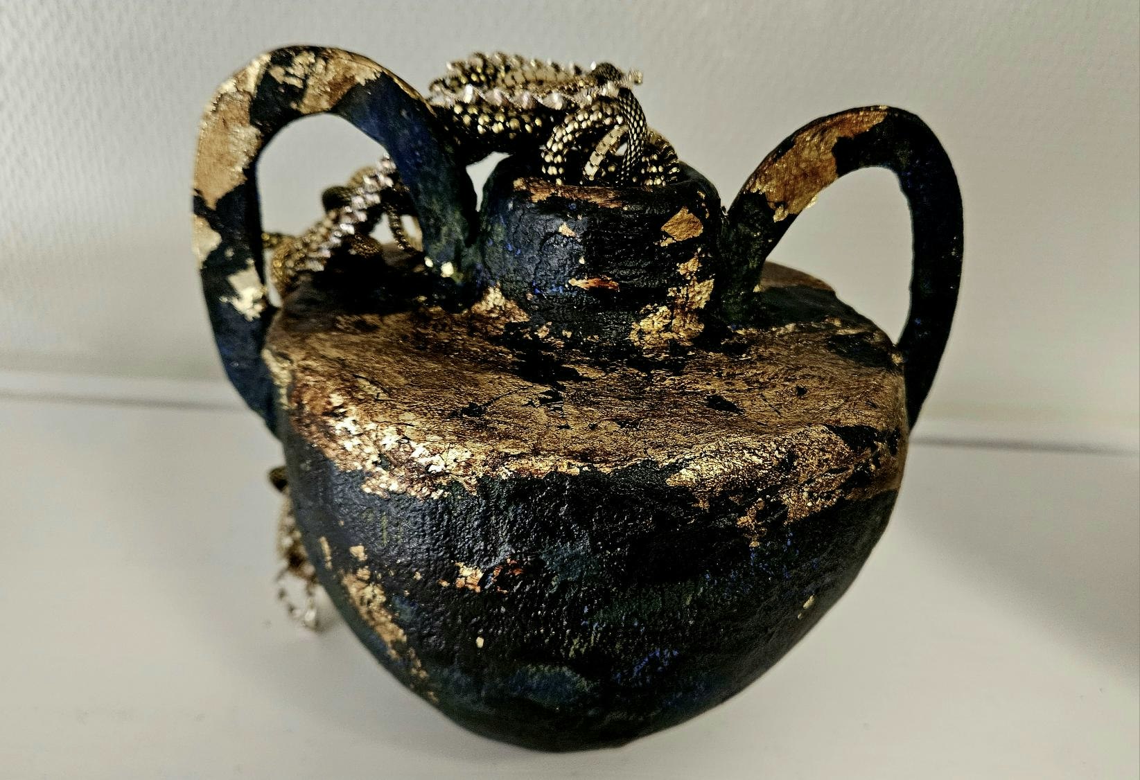 Vas - Antik II (25x20cm)