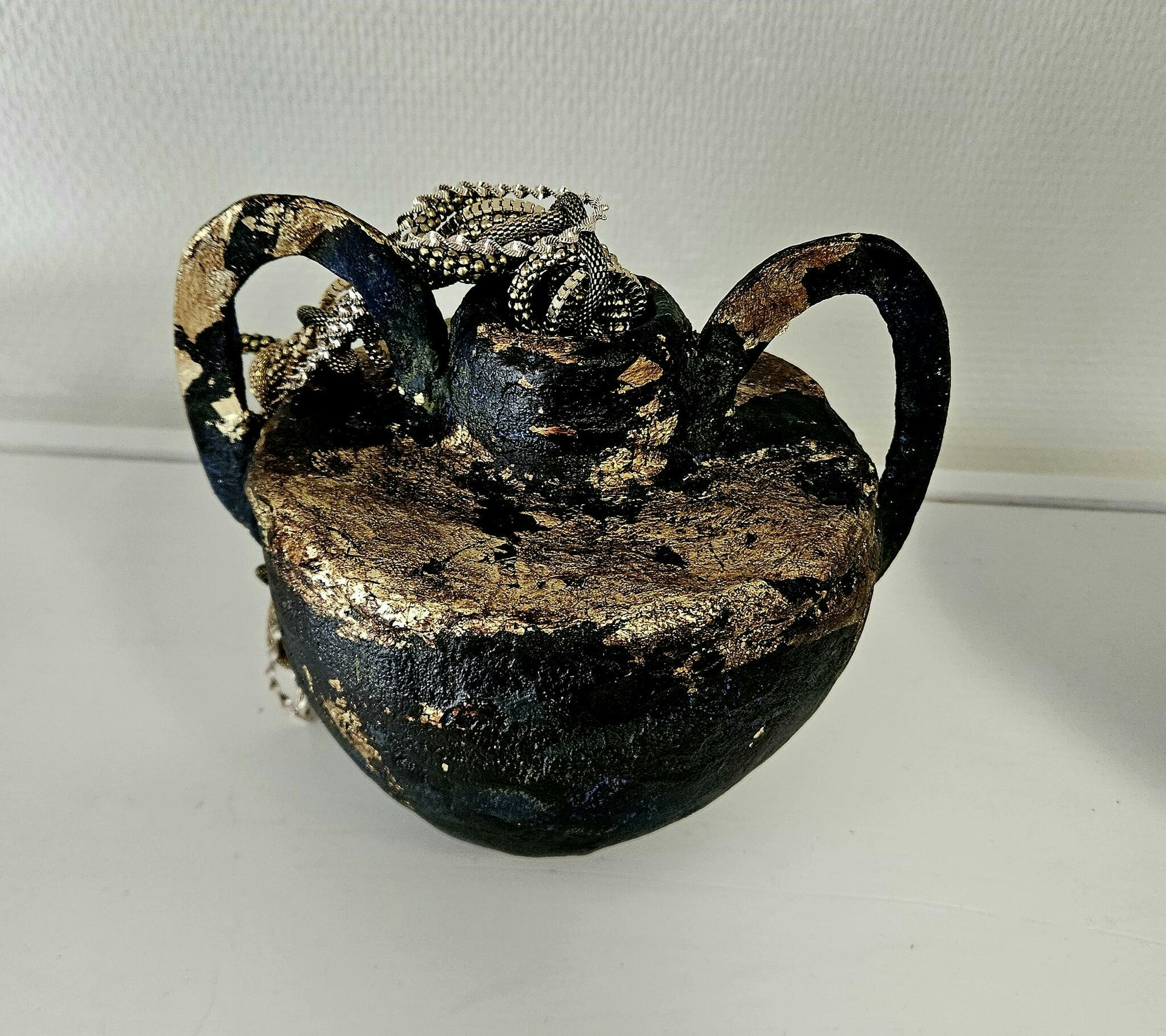 Vas - Antik II (25x20cm)
