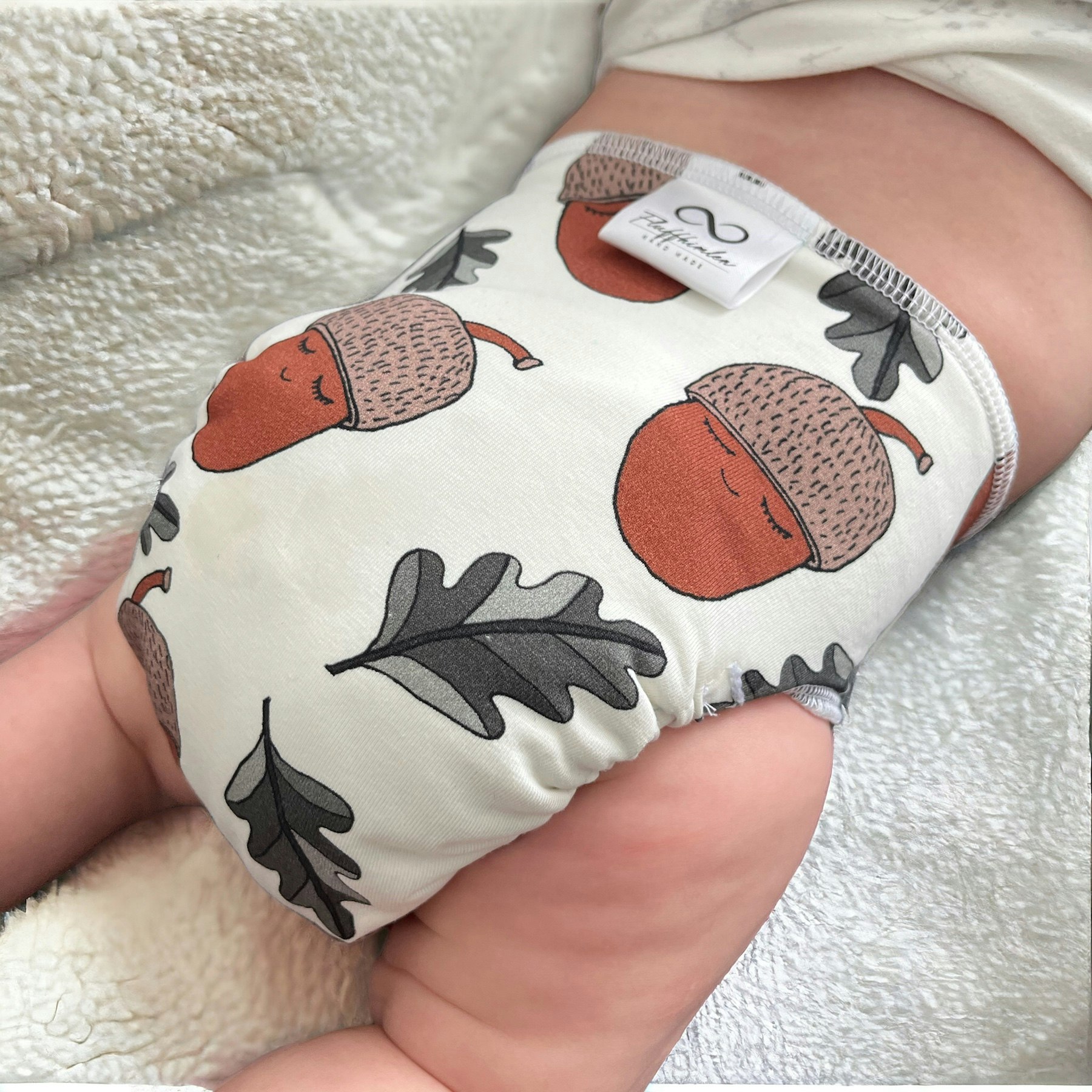 ANDRASORTERING! Formsydd preflat nyfödd (ca 3.5-7 kg)