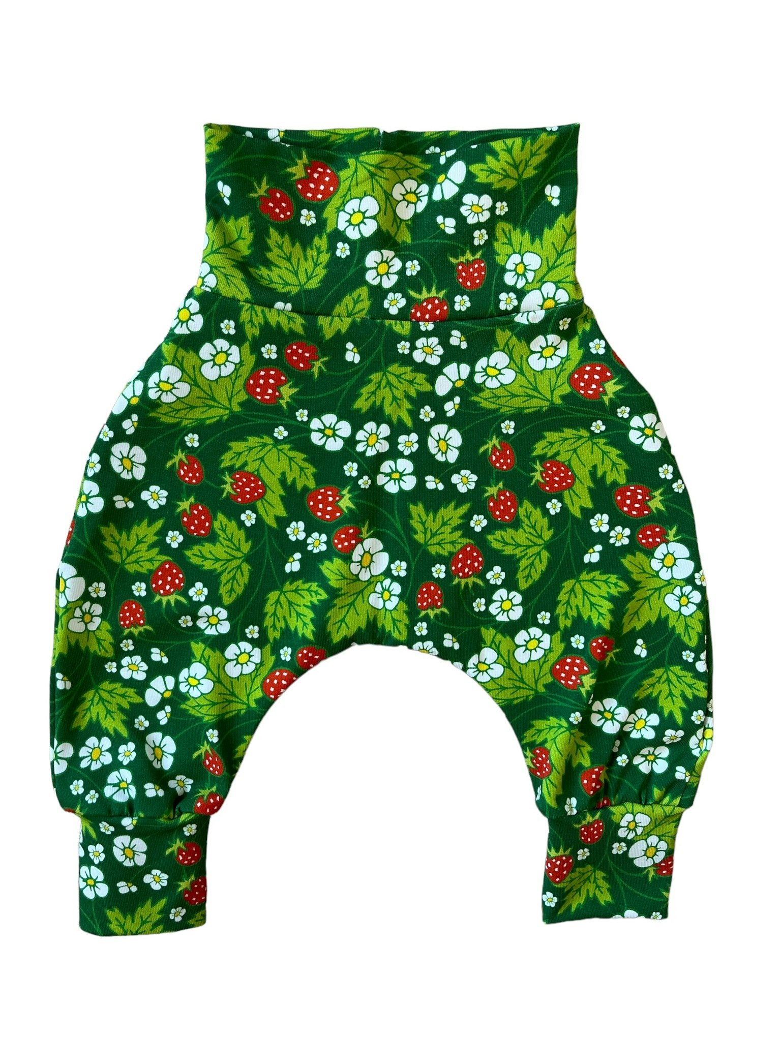 Färdiga babybyxor 50/56