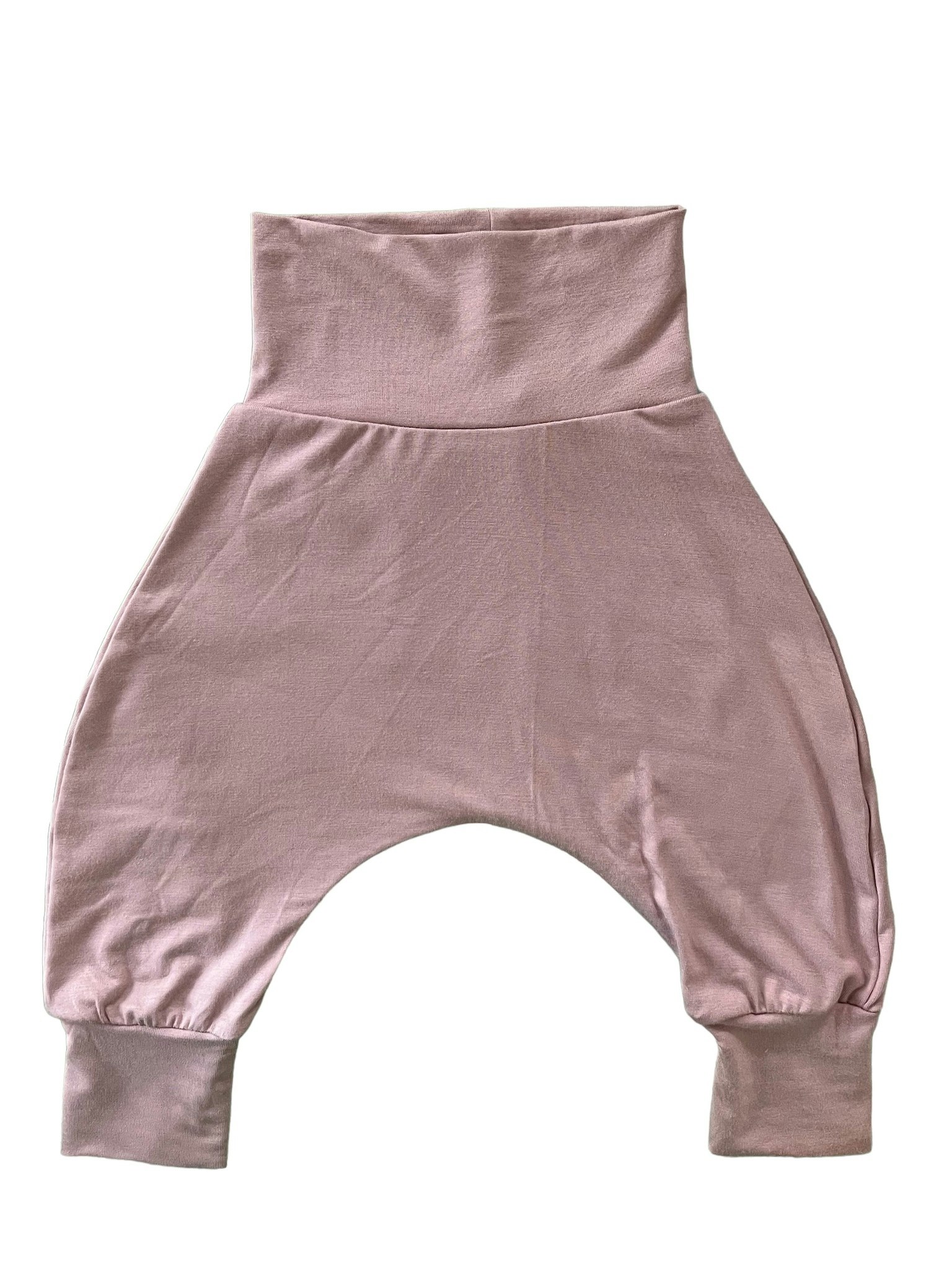 Färdiga babybyxor 50/56