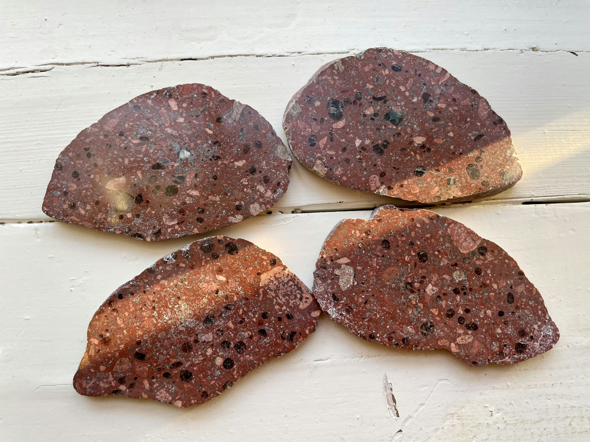 Porfyr råa & slipade