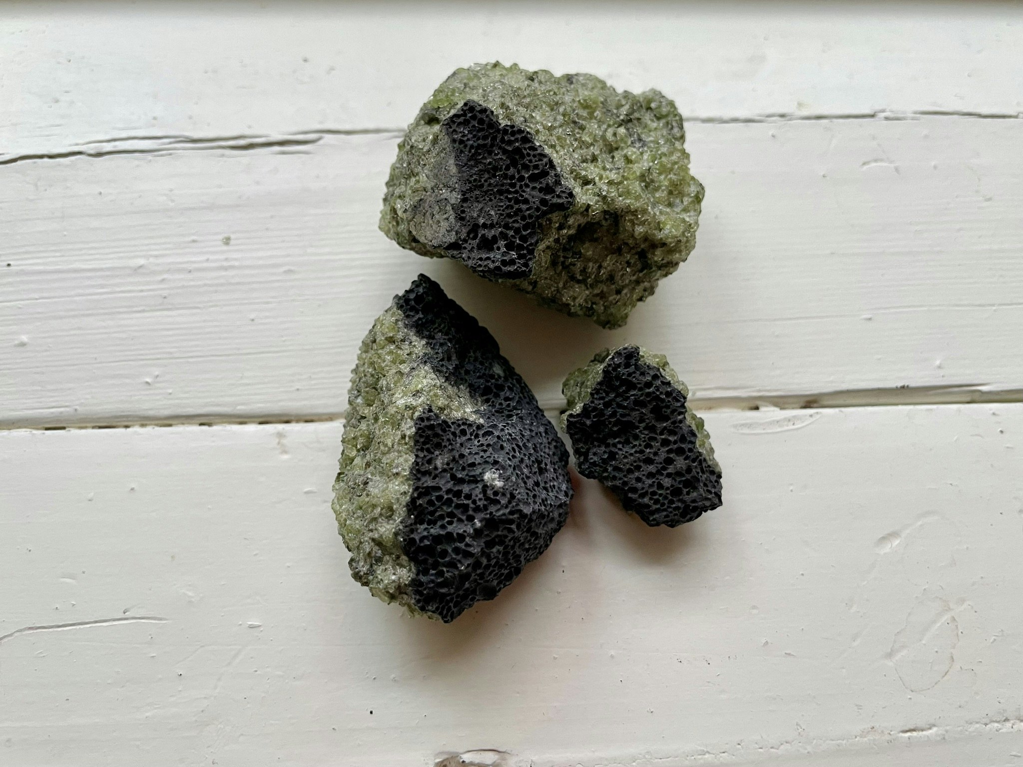 Olivin (Peridot) råa