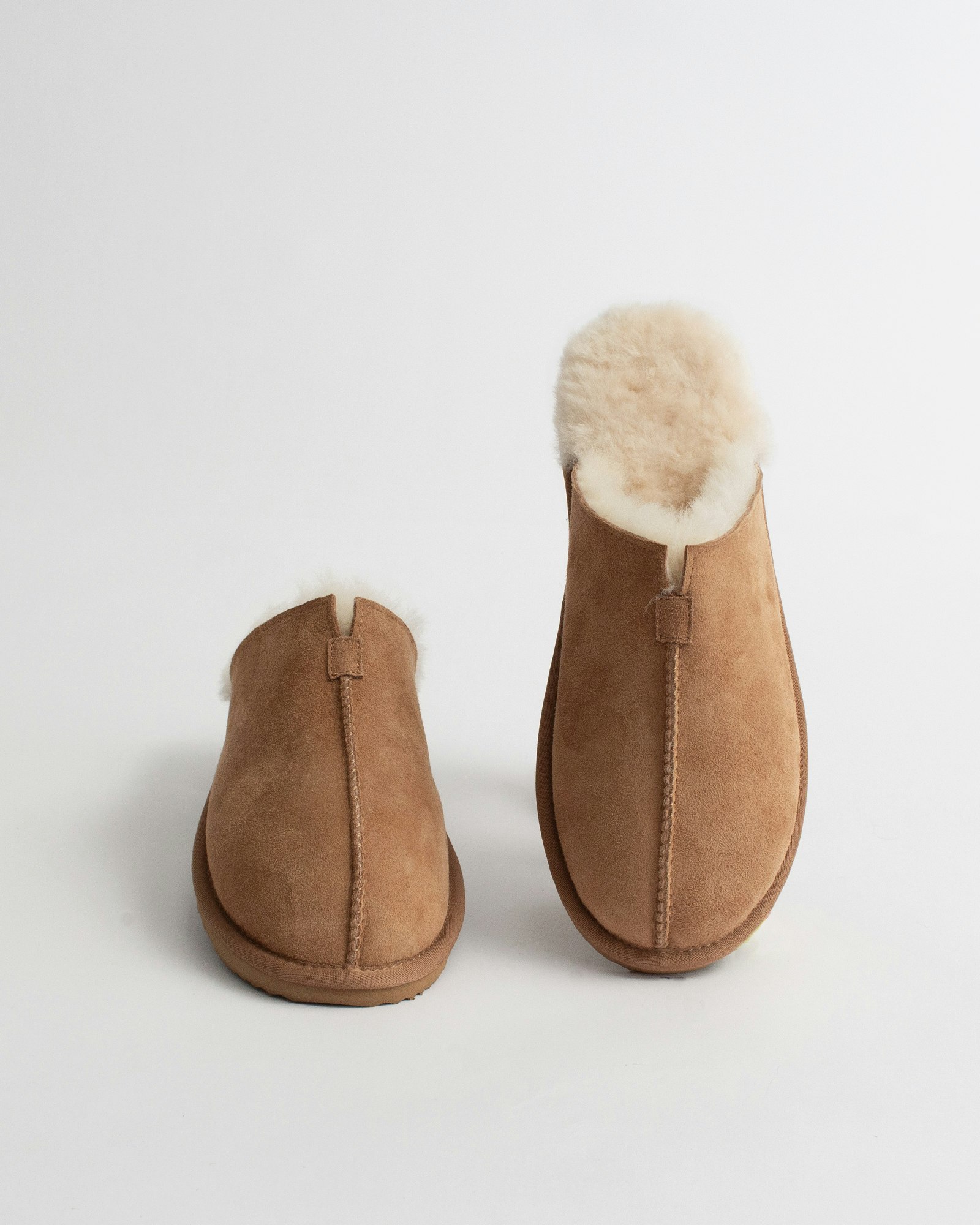 STAVANGER Fårskinnstofflor, Beige