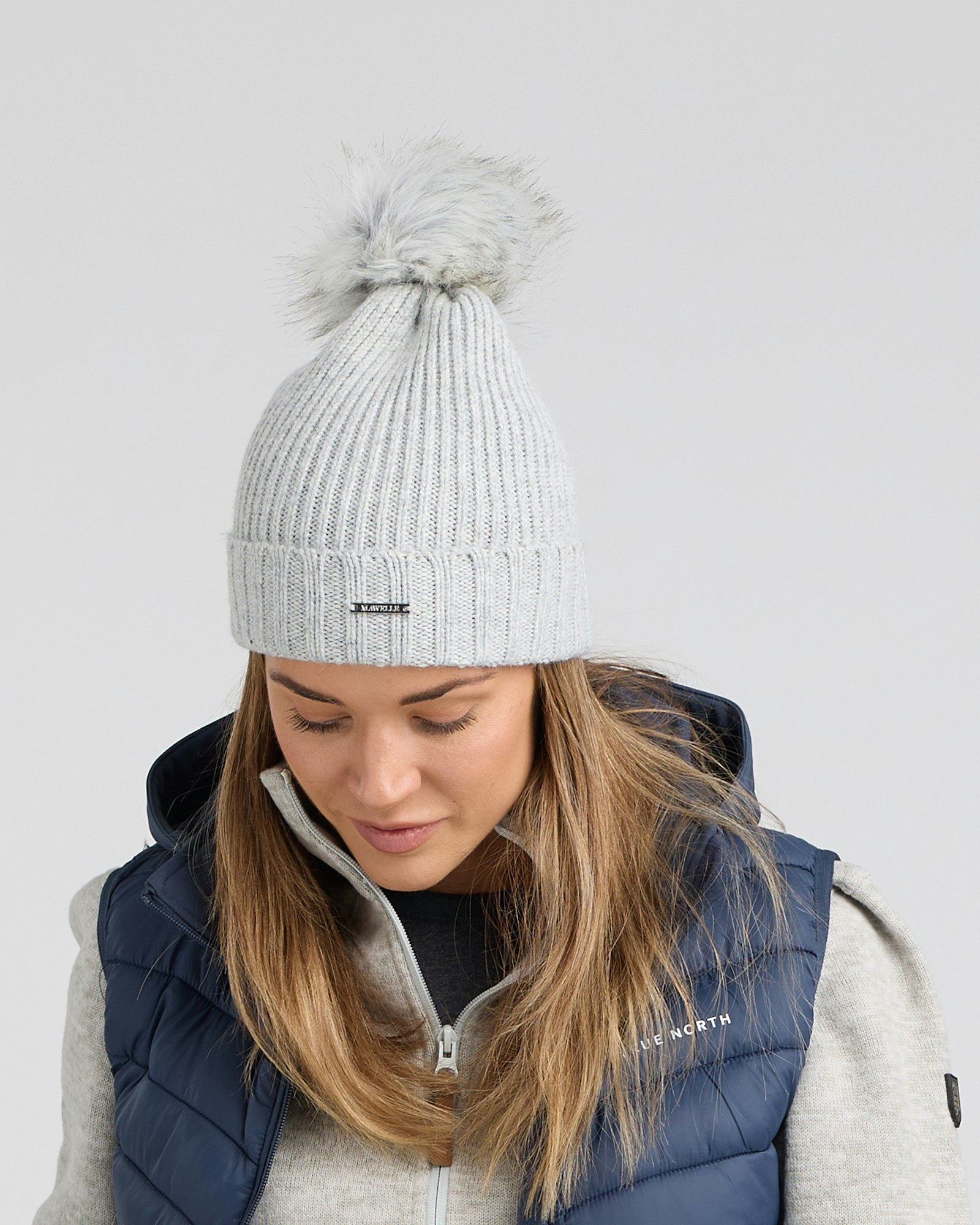 Pom Pom Beanie, Soft Grey