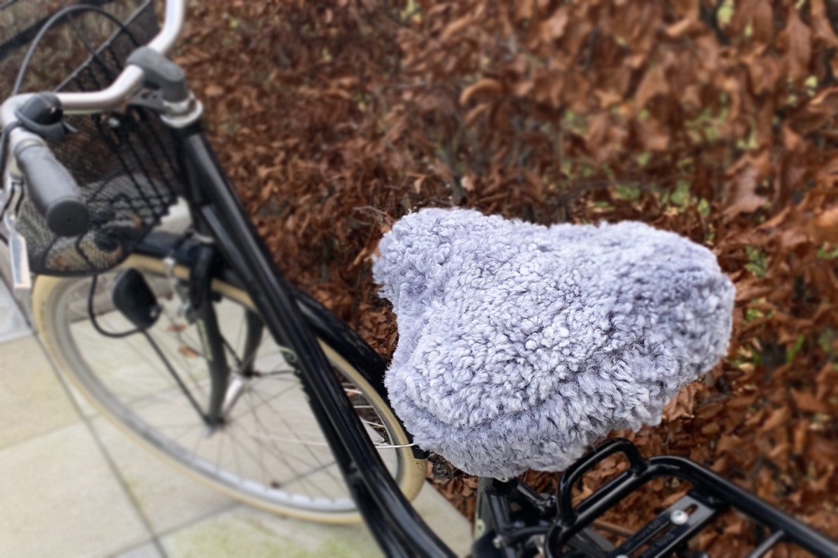 Överdrag för Cykelsadel 100% Äkta Fårskinn, Grå