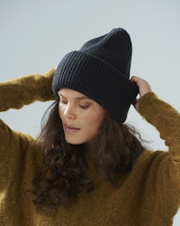 Ribbed Oversized Beanie, Marin
