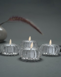 Deluxe LED-Värmeljus VITA Ø 3,5 - Real Flame, Set av 4st