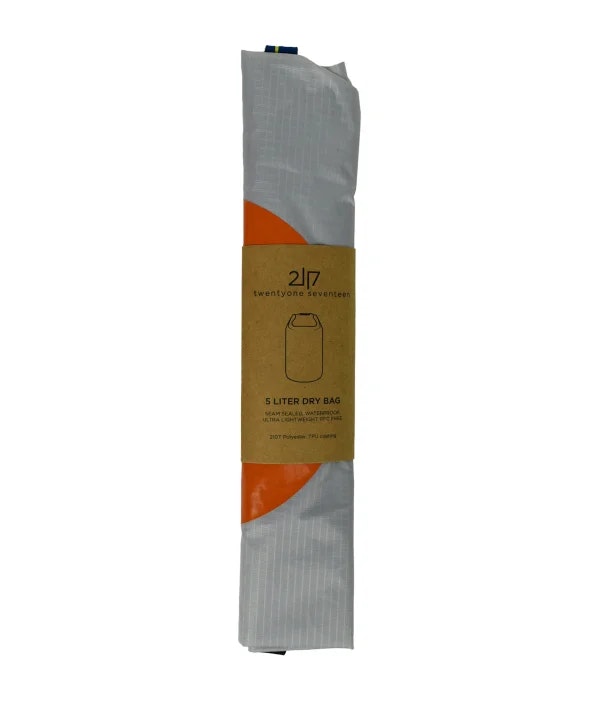 DRYBAG'S - Keeps your luggage and gear dry- Lightweight Closes with plastic buckle