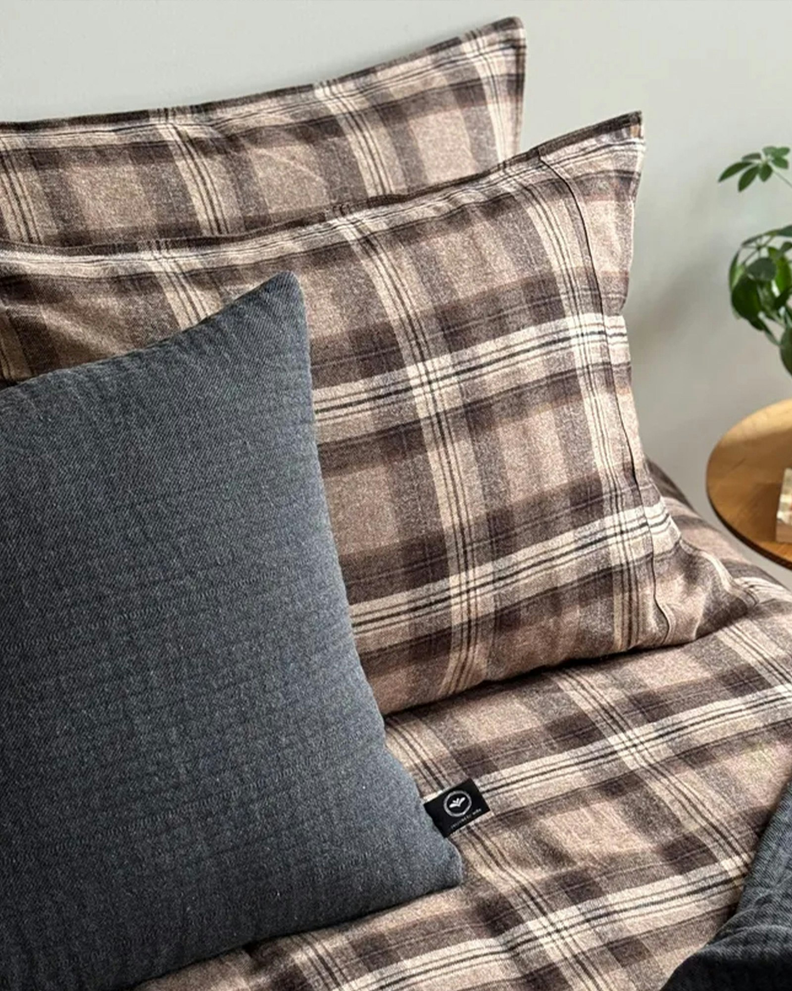 Flanell Påslakanset Fjällnäs i Eco-Bomull - Brunrutigt