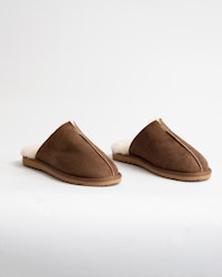 STAVANGER Fårskinnstofflor, Brown